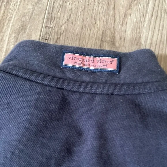 Vineyard Vines Quarter-zip size Medium - Picture 4 of 4
